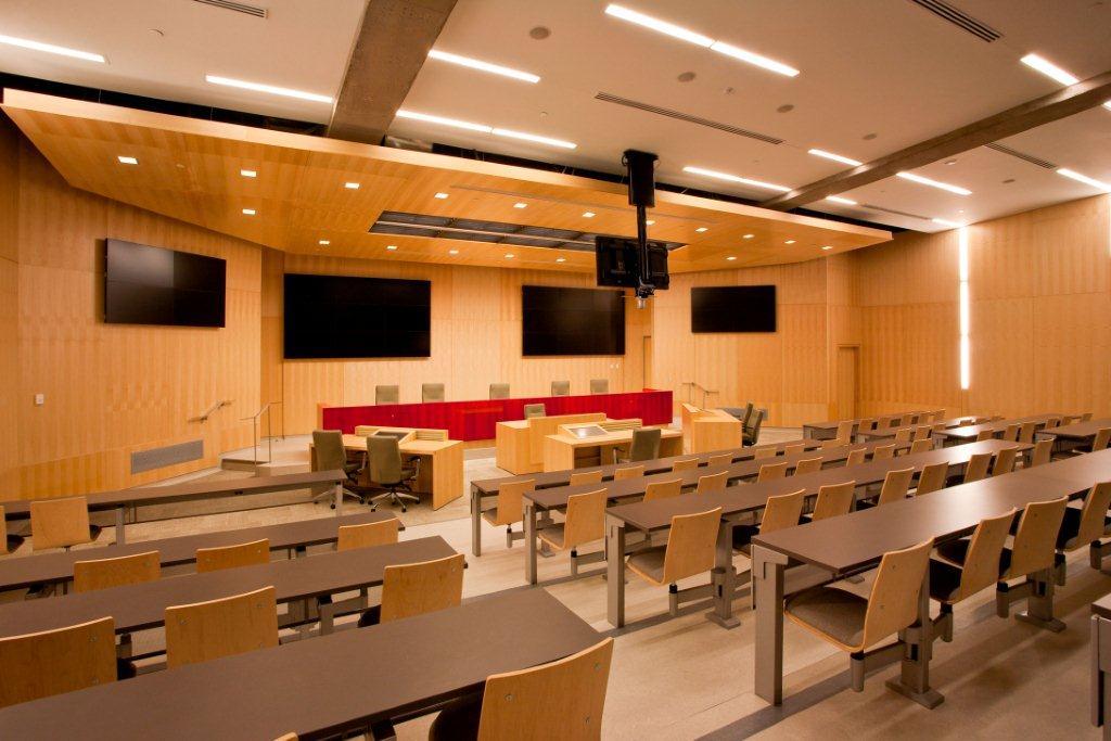 Menuiserie commercial Québec Canada États-Unis